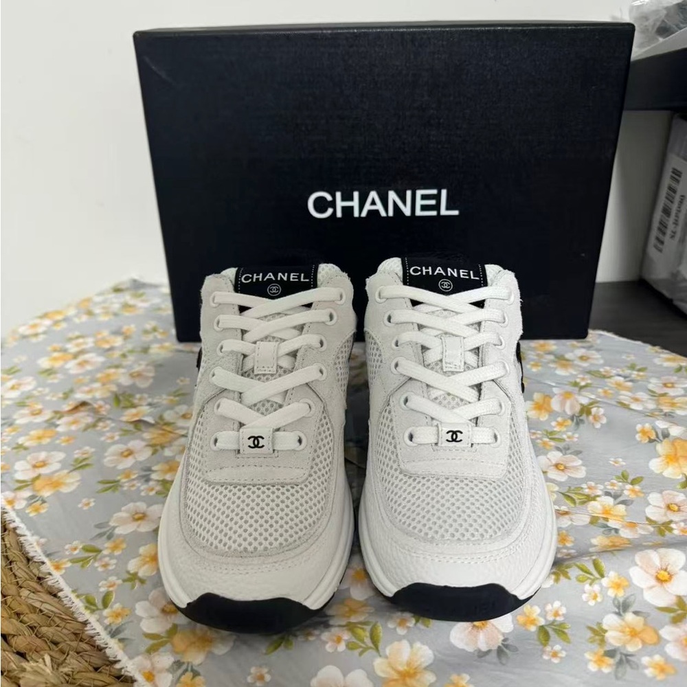 ✨ Chanel White Mesh & Suede CC Logo Sneakers ✨